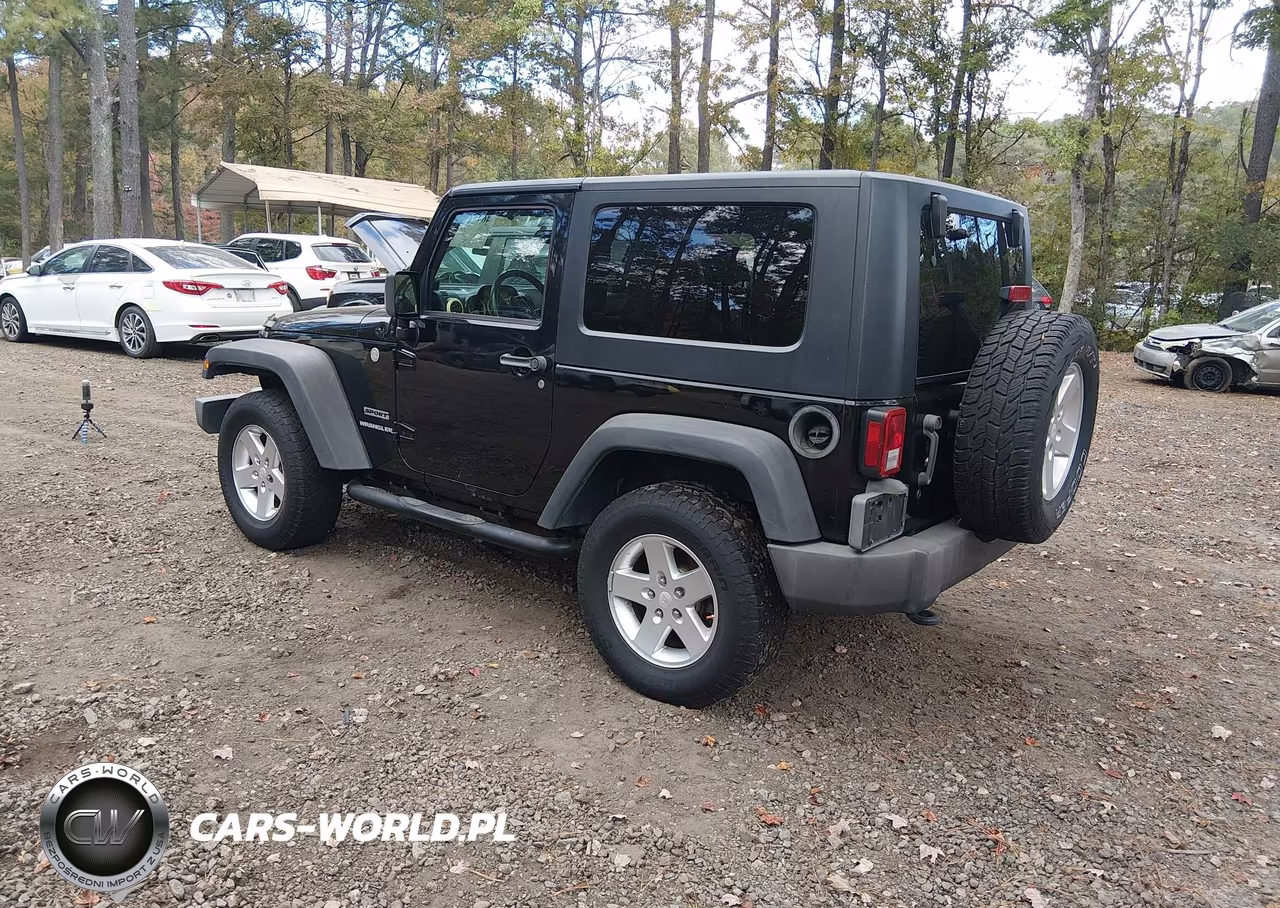 2010 Jeep Wrangler Sport VIN:1J4AA2D10AL118320 - 3