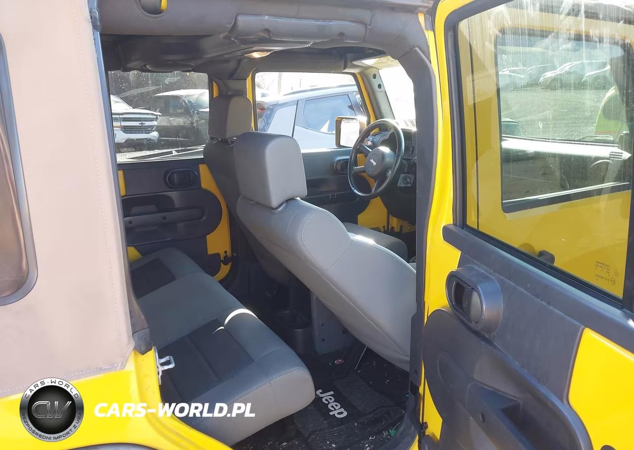 2009 Jeep Wrangler Unlimited X VIN:1J4GA391X9L747118 - 8