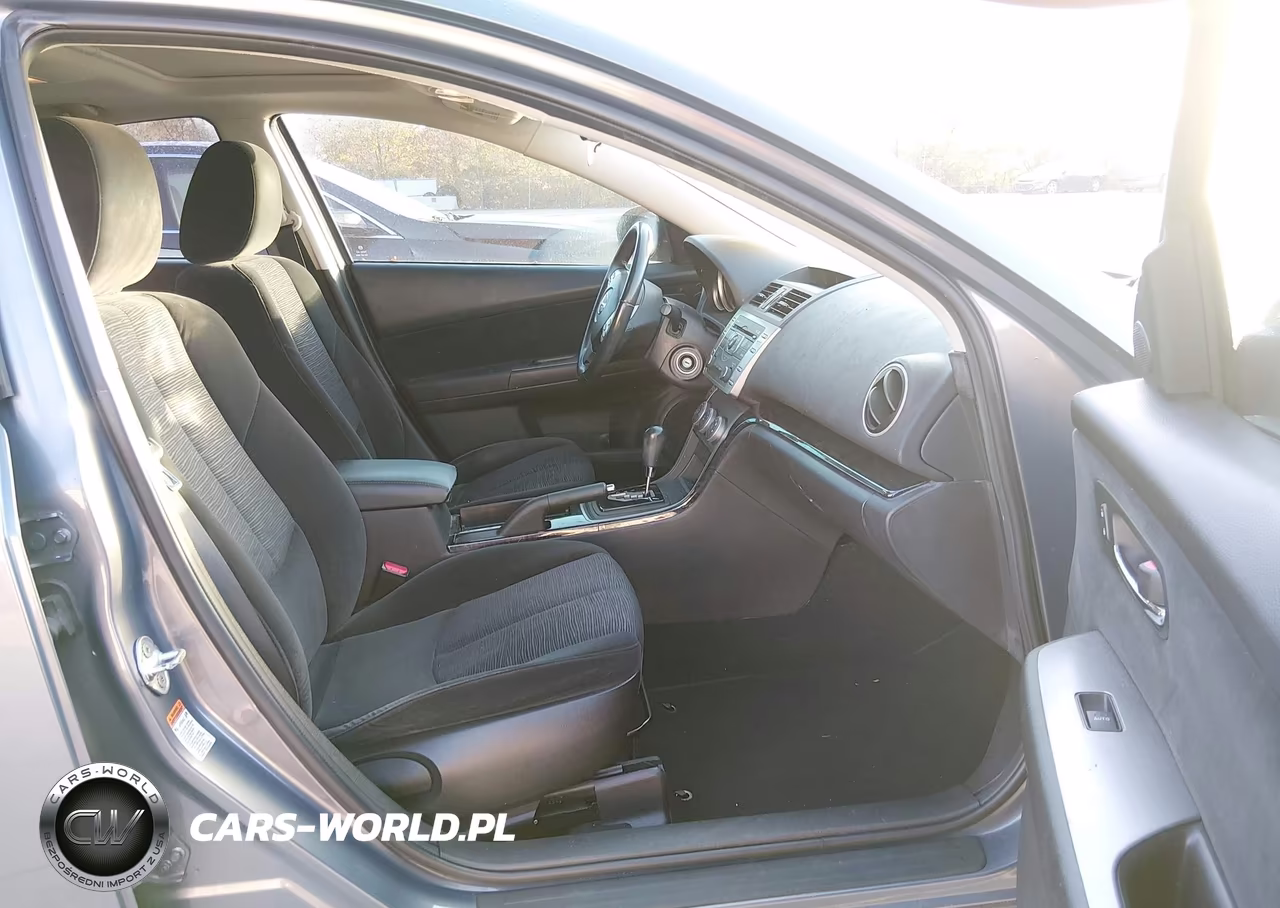 2010 Mazda Mazda6 I Touring Plus VIN:1YVHZ8CH3A5M56890 - 5