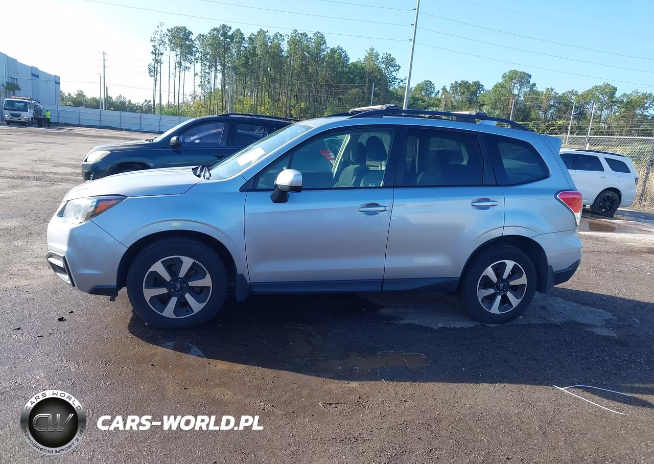 2018 Subaru Forester 2.5I Premium VIN:JF2SJAGC4JH454963 - 14