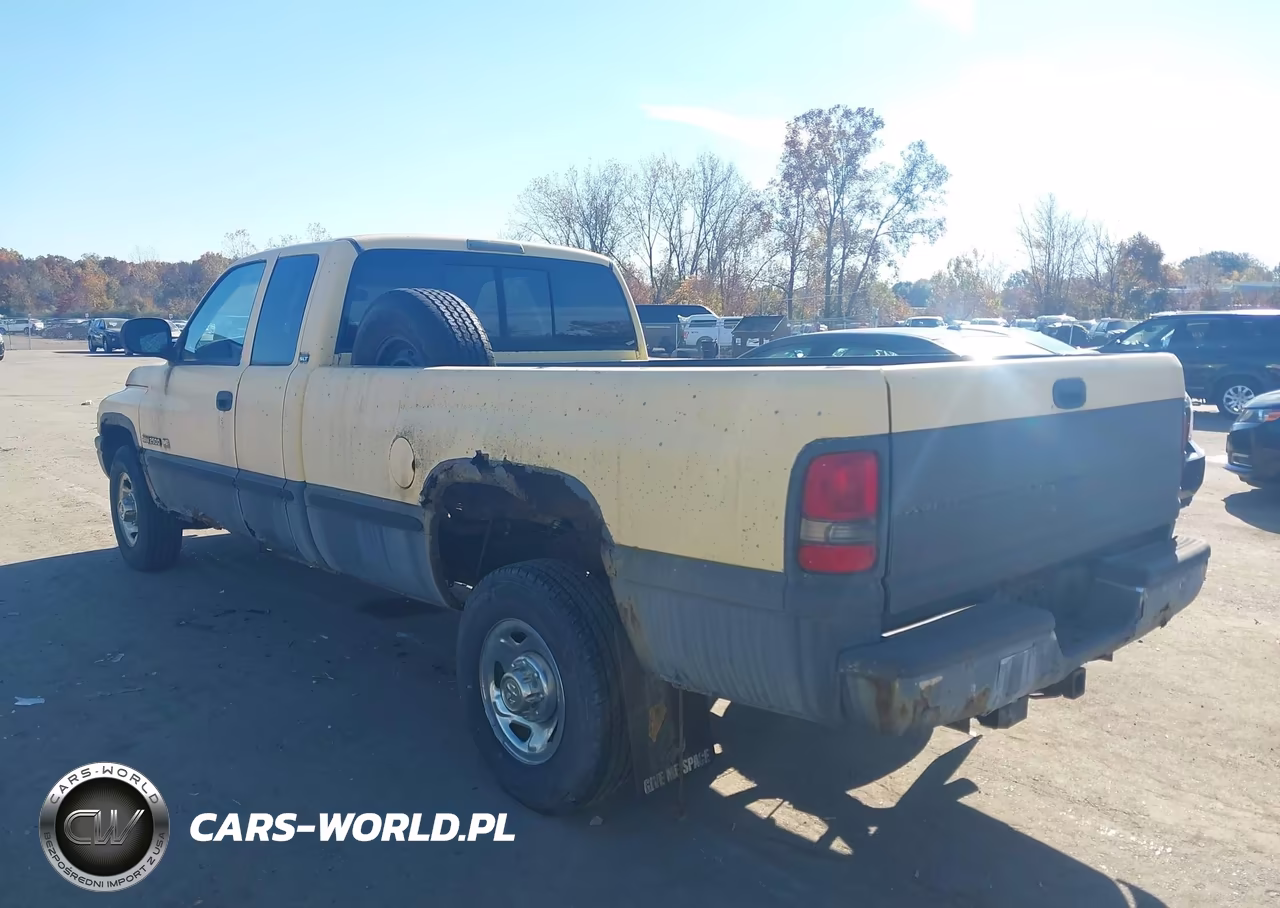 1999 Dodge Ram 2500 St VIN:1B7KC23ZXXJ534374 - 3
