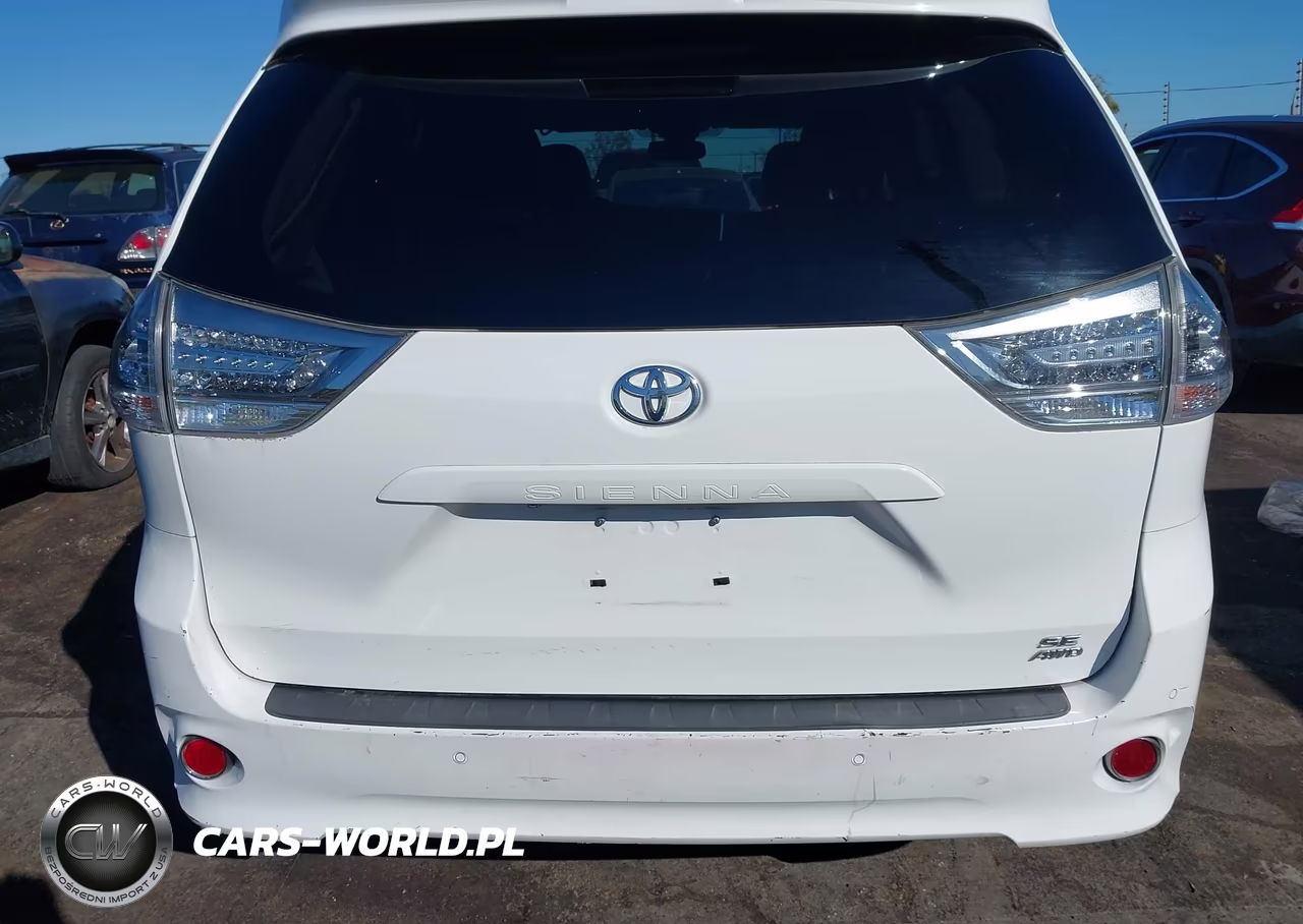 2019 Toyota Sienna Se 7 Passenger VIN:5TDEZ3DC4KS220551 - 15