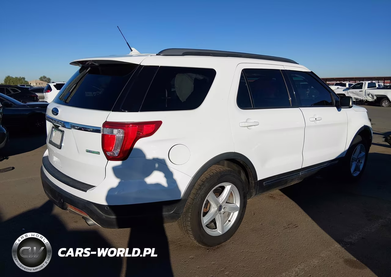 2019 Ford Explorer Xlt VIN:1FM5K7DH9KGB16277 - 4