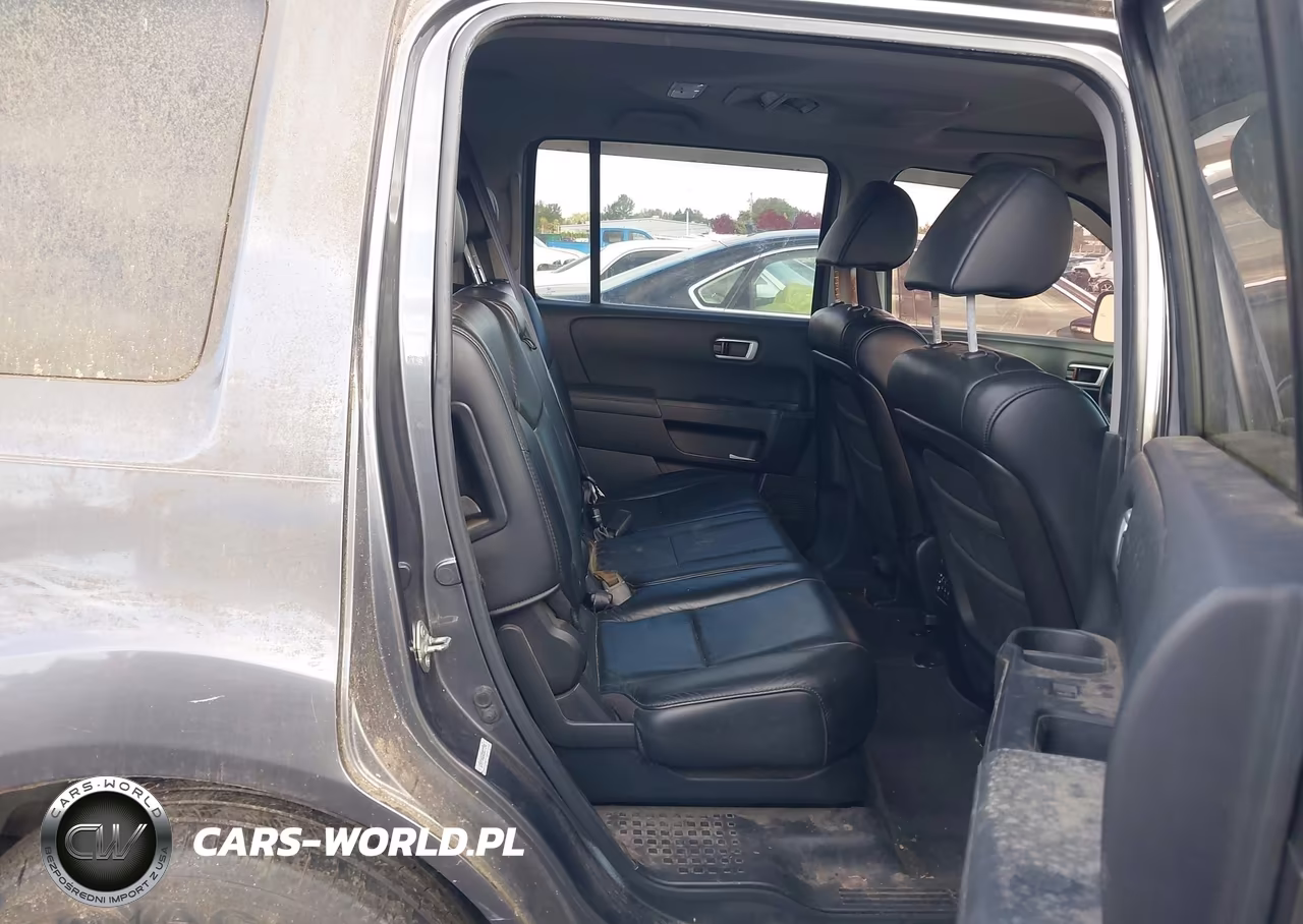 2011 Honda Pilot Ex-L VIN:5FNYF4H65BB037390 - 8