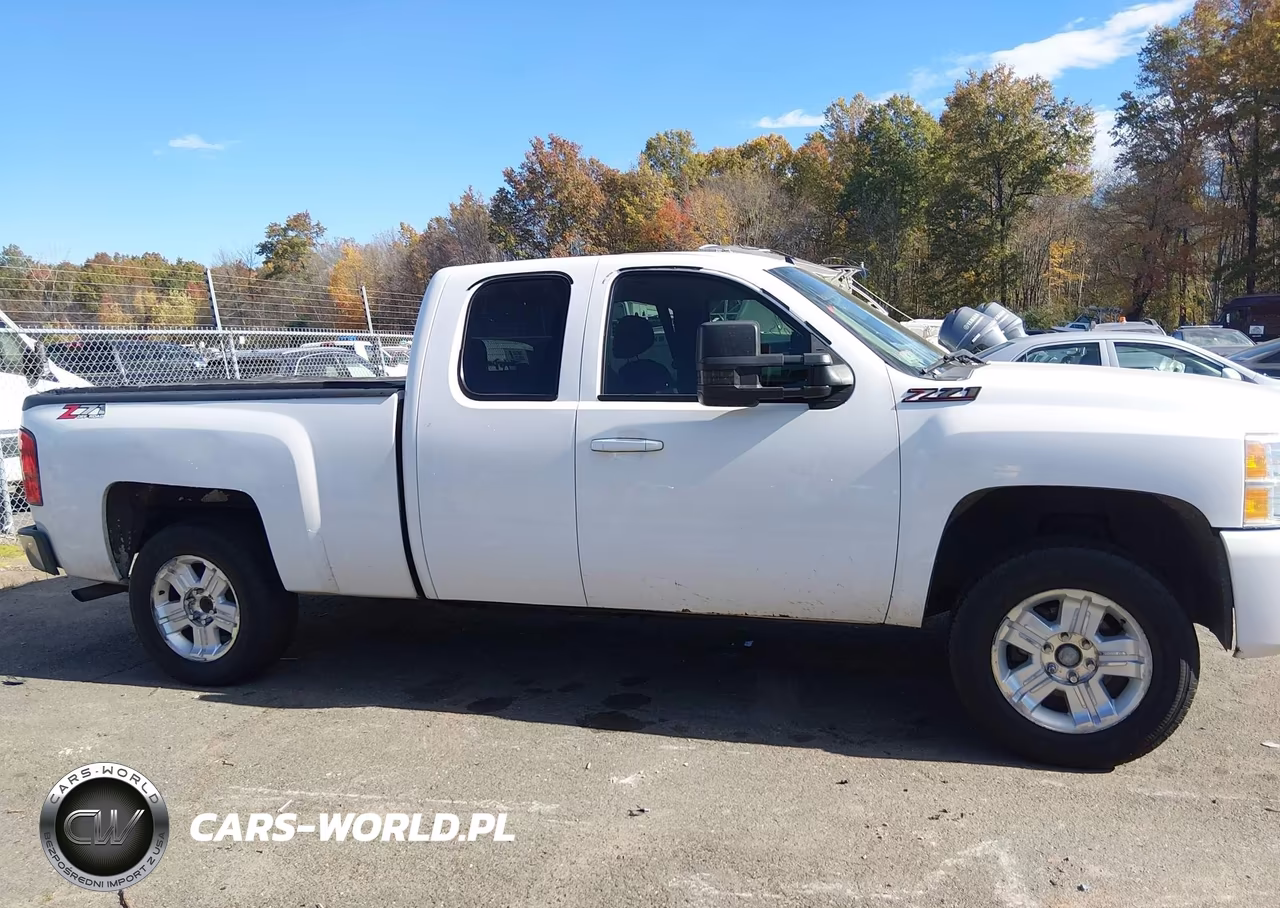 2013 Chevrolet Silverado 1500 Lt VIN:1GCRKSE75DZ405307 - 13