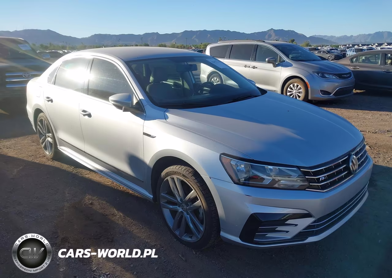 2017 Volkswagen Passat 1.8T R-Line VIN:1VWDT7A34HC068481 - 1