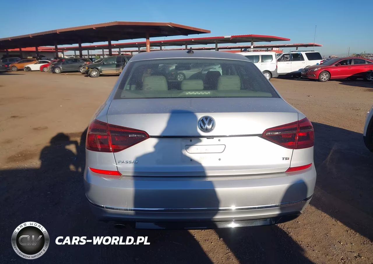 2017 Volkswagen Passat 1.8T R-Line VIN:1VWDT7A34HC068481 - 16