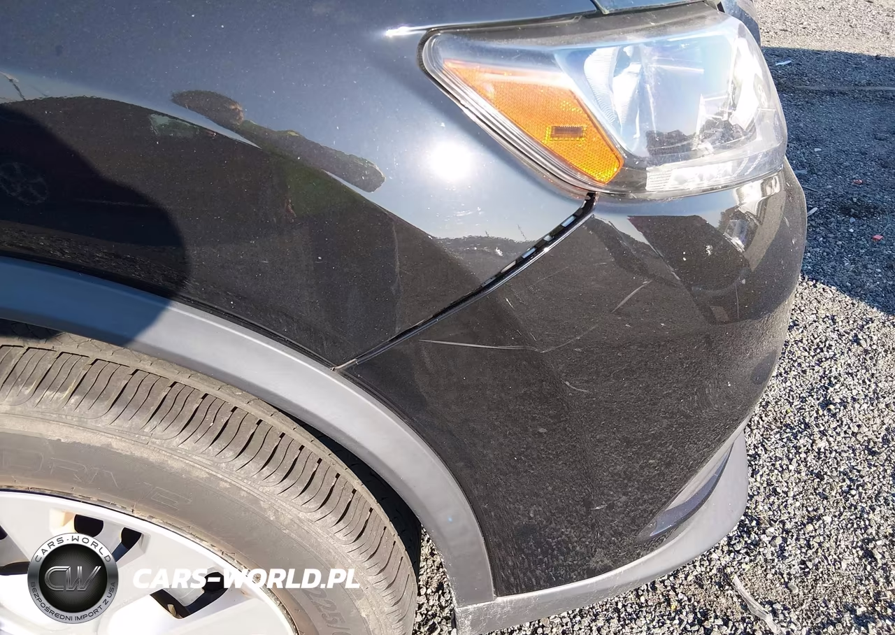 2015 Nissan Rogue S VIN:KNMAT2MV1FP546318 - 6