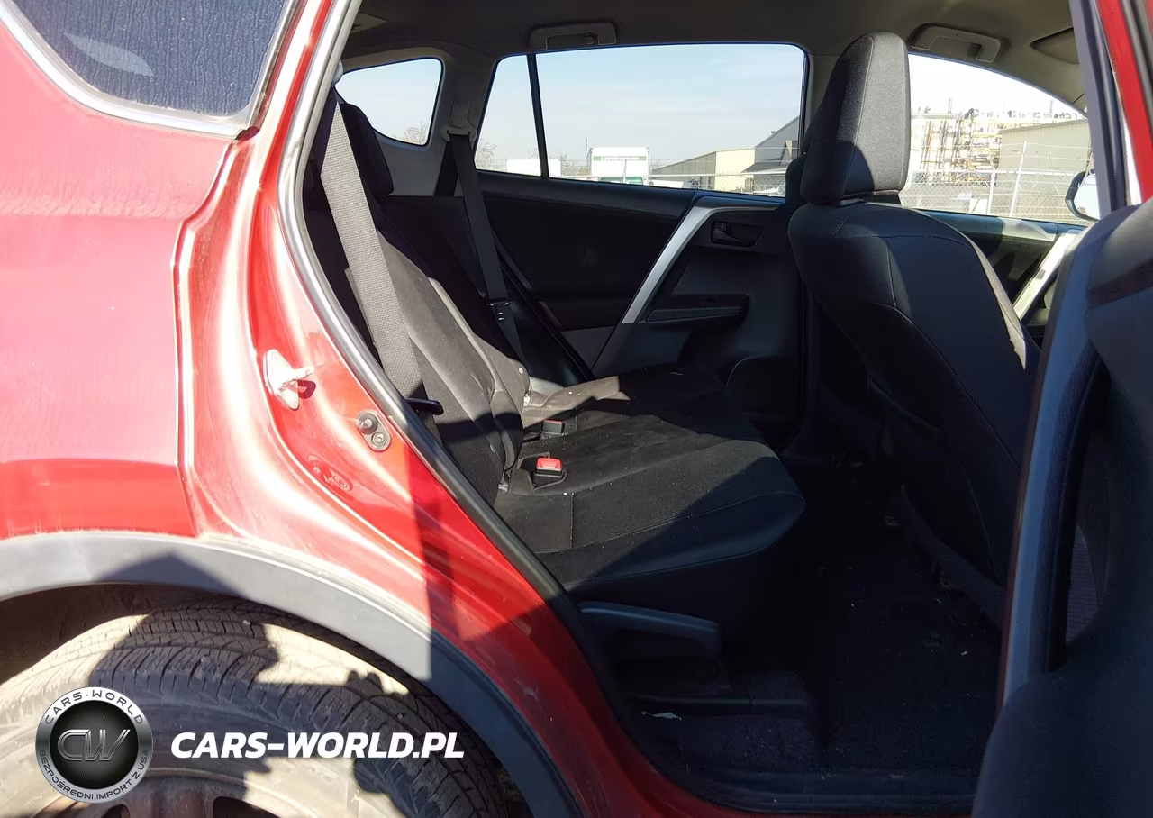 2015 Toyota Rav4 Le VIN:2T3ZFREV7FW178846 - 8