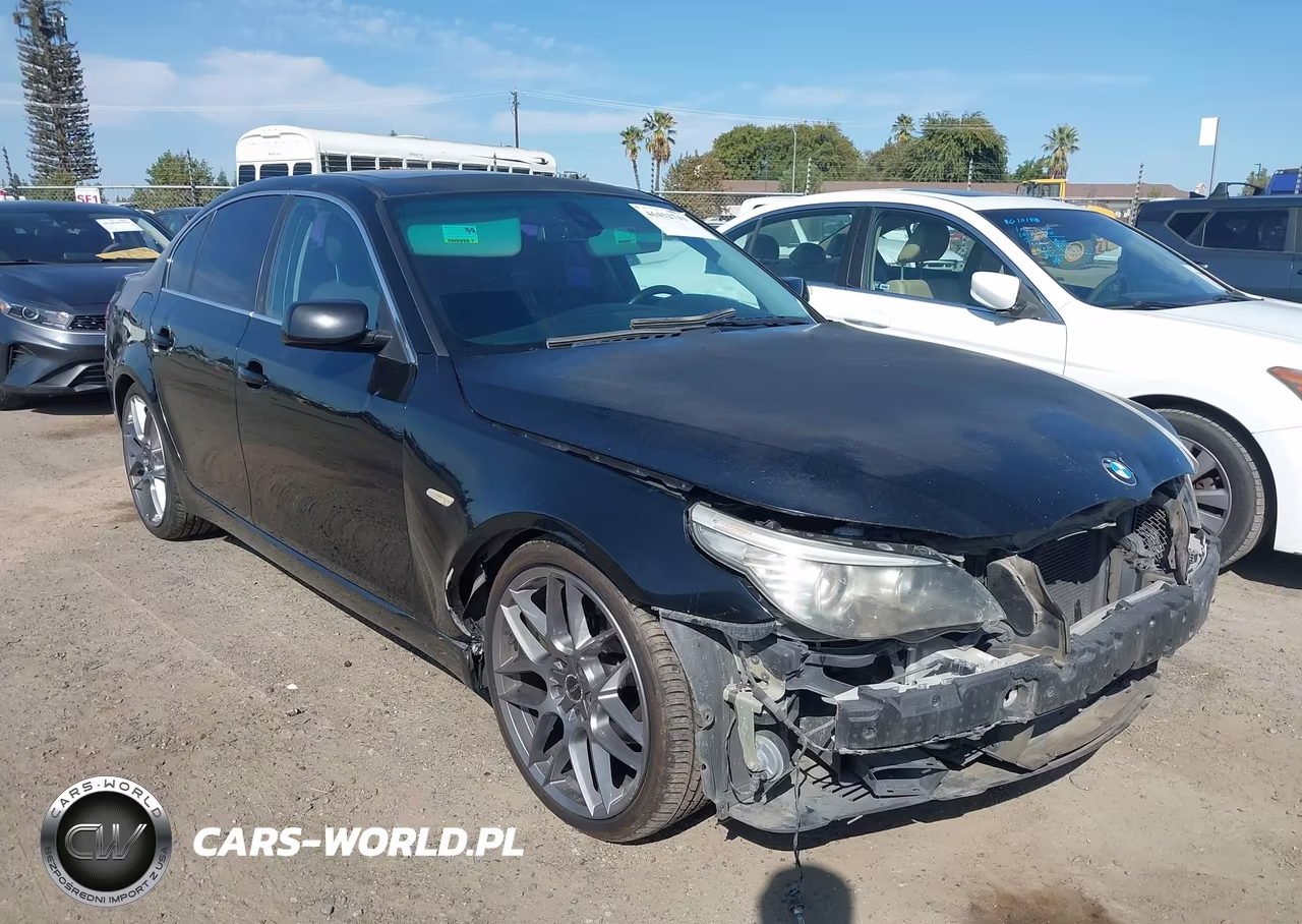2009 BMW 528I