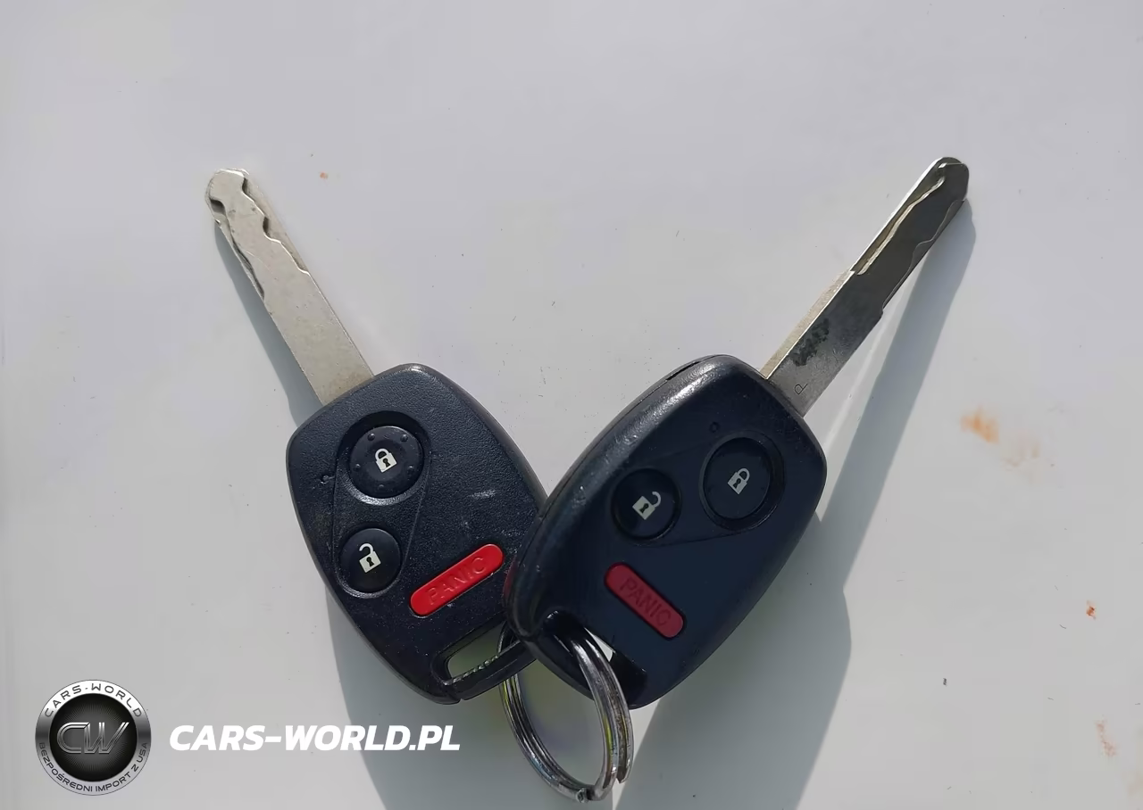 2012 Honda Fit VIN:JHMGE8H33CC010004 - 11