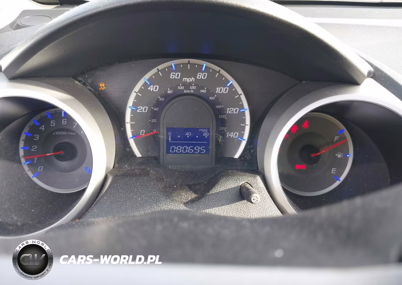 2012 Honda Fit VIN:JHMGE8H33CC010004 - 7