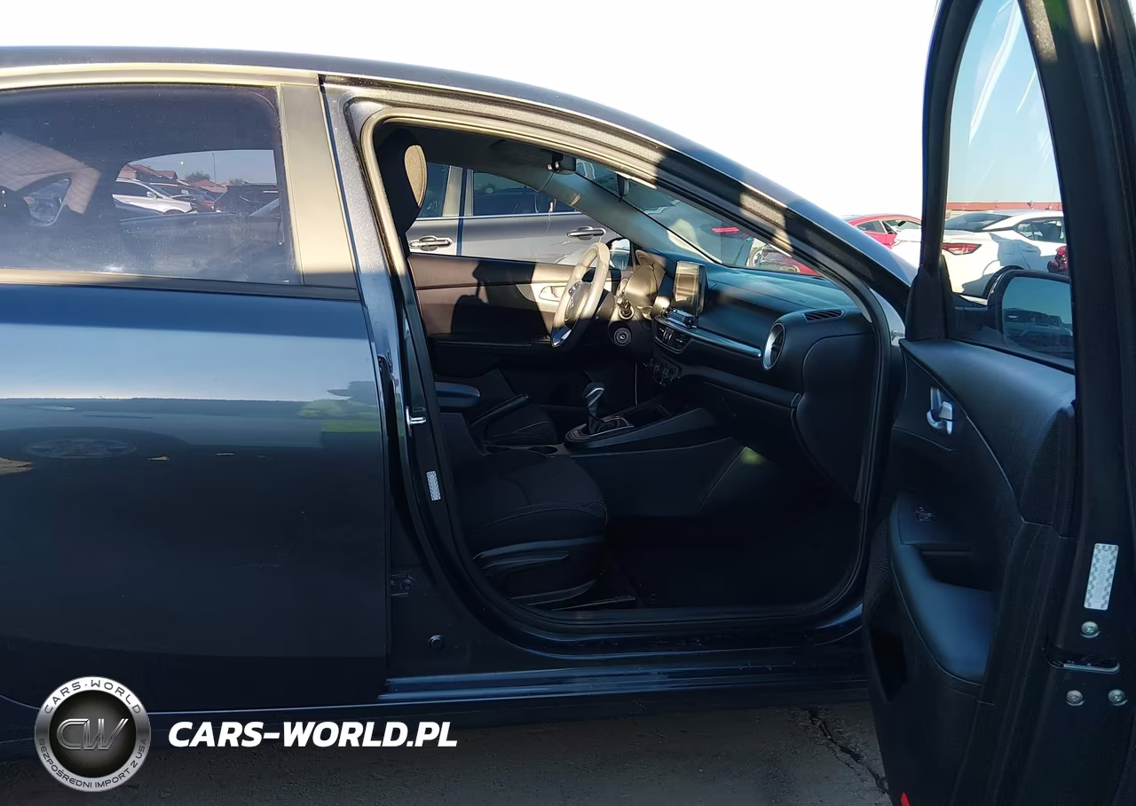 2021 Kia Forte Lxs VIN:3KPF24AD0ME380371 - 5