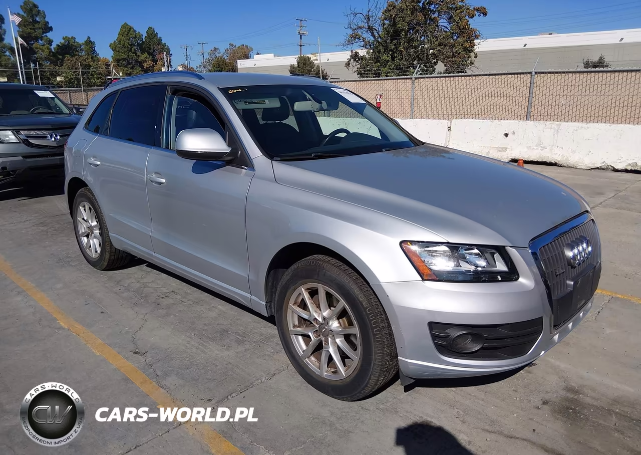 2011 Audi Q5 2.0T Premium VIN:WA1CFAFP3BA086675 - 1