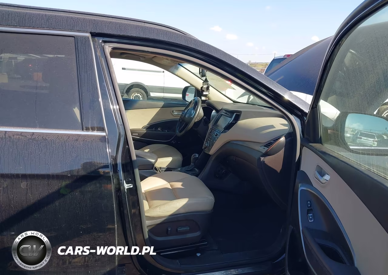 2017 Hyundai Santa Fe Se Ultimate VIN:KM8SRDHF1HU200741 - 5