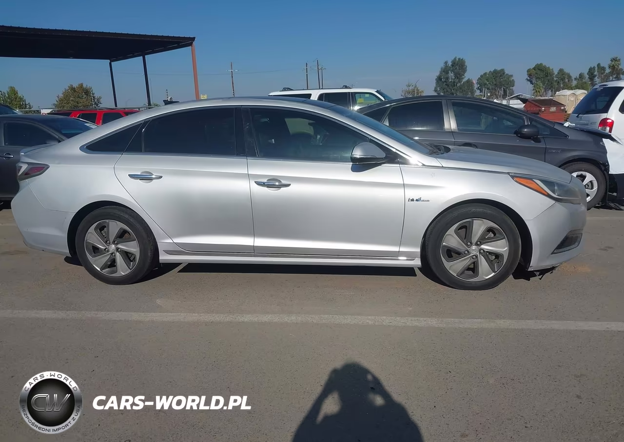 2017 Hyundai Sonata Hybrid Limited VIN:KMHE34L16HA051111 - 13