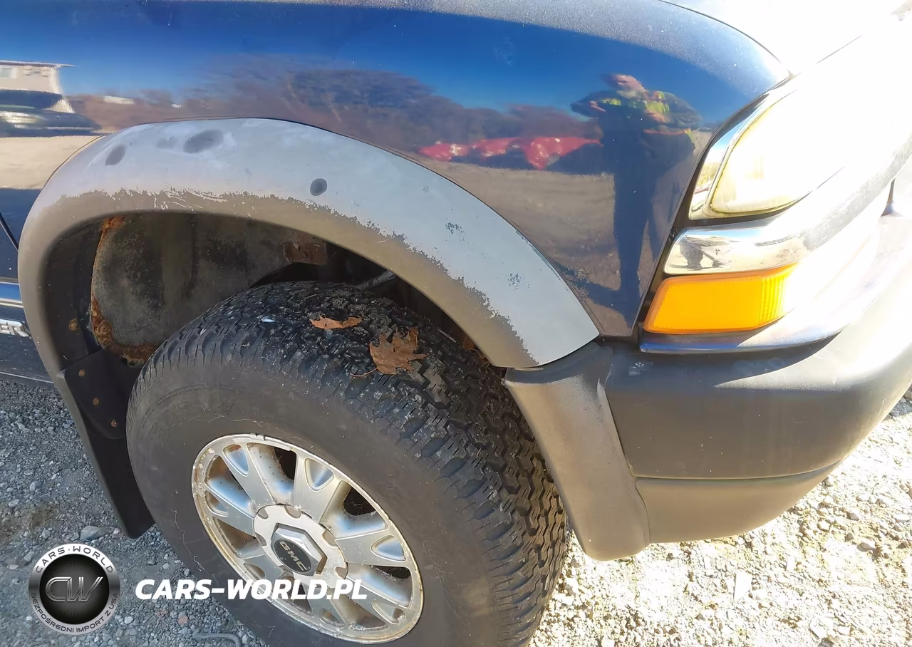 2003 Chevrolet Blazer Ls VIN:1GNCT18X13K176728 - 13
