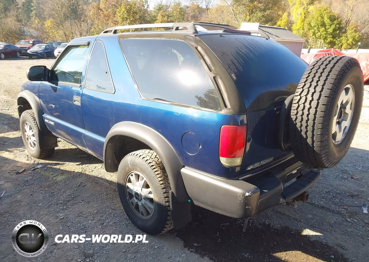 2003 Chevrolet Blazer Ls VIN:1GNCT18X13K176728 - 3