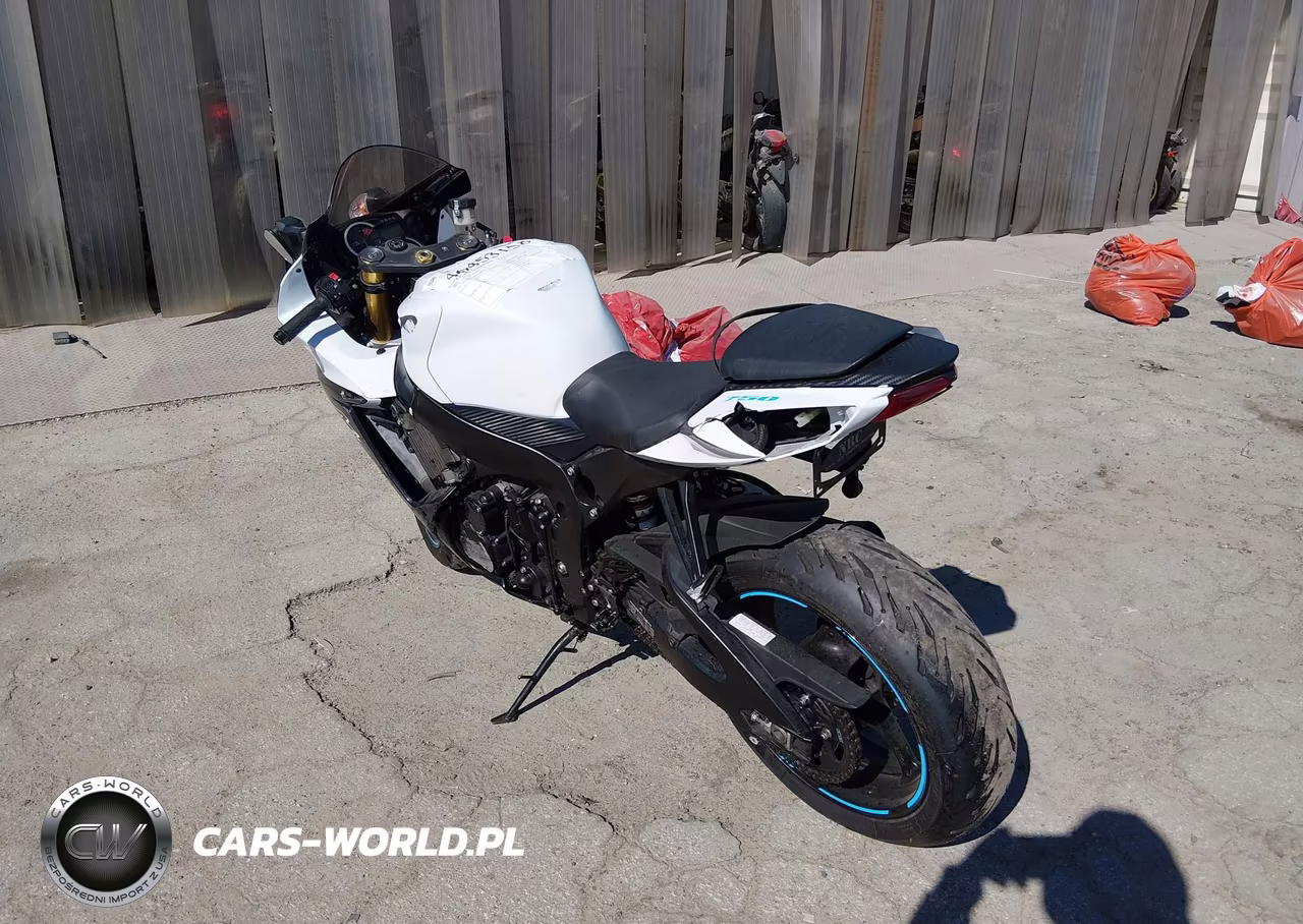 2020 Suzuki Gsx-R750 VIN:JS1GR7MA0L7100007 - 3