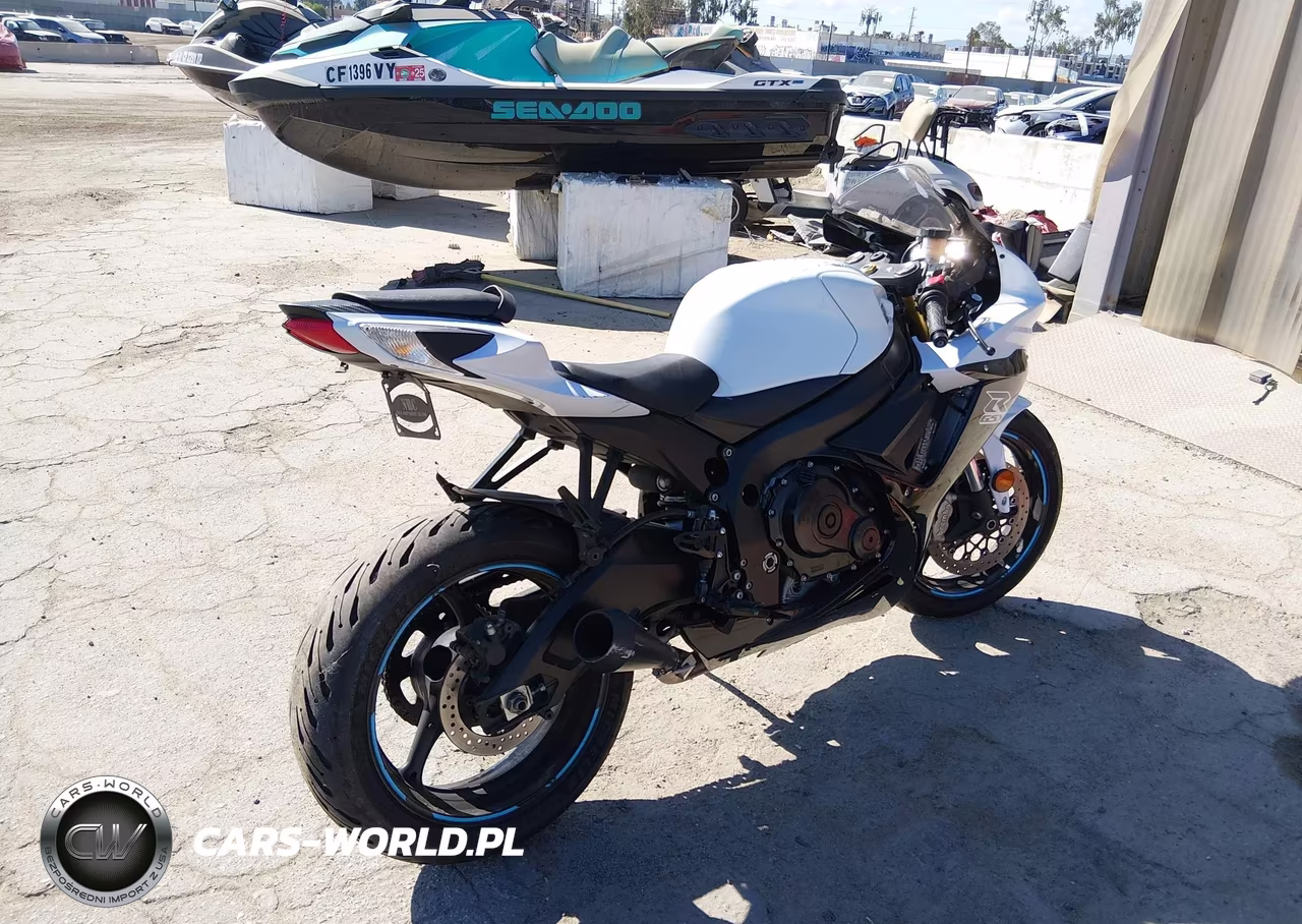 2020 Suzuki Gsx-R750 VIN:JS1GR7MA0L7100007 - 4