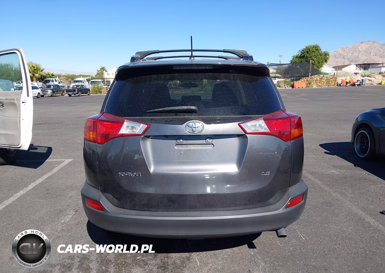 2015 Toyota Rav4 Le VIN:2T3ZFREV3FW206528 - 16