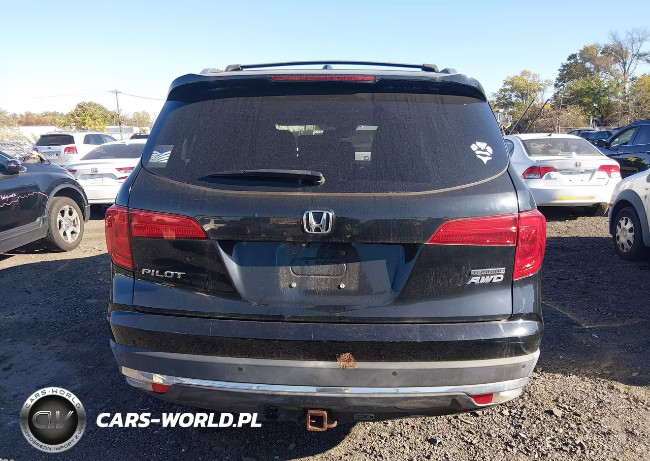 2016 Honda Pilot Touring VIN:5FNYF6H9XGB008240 - 16