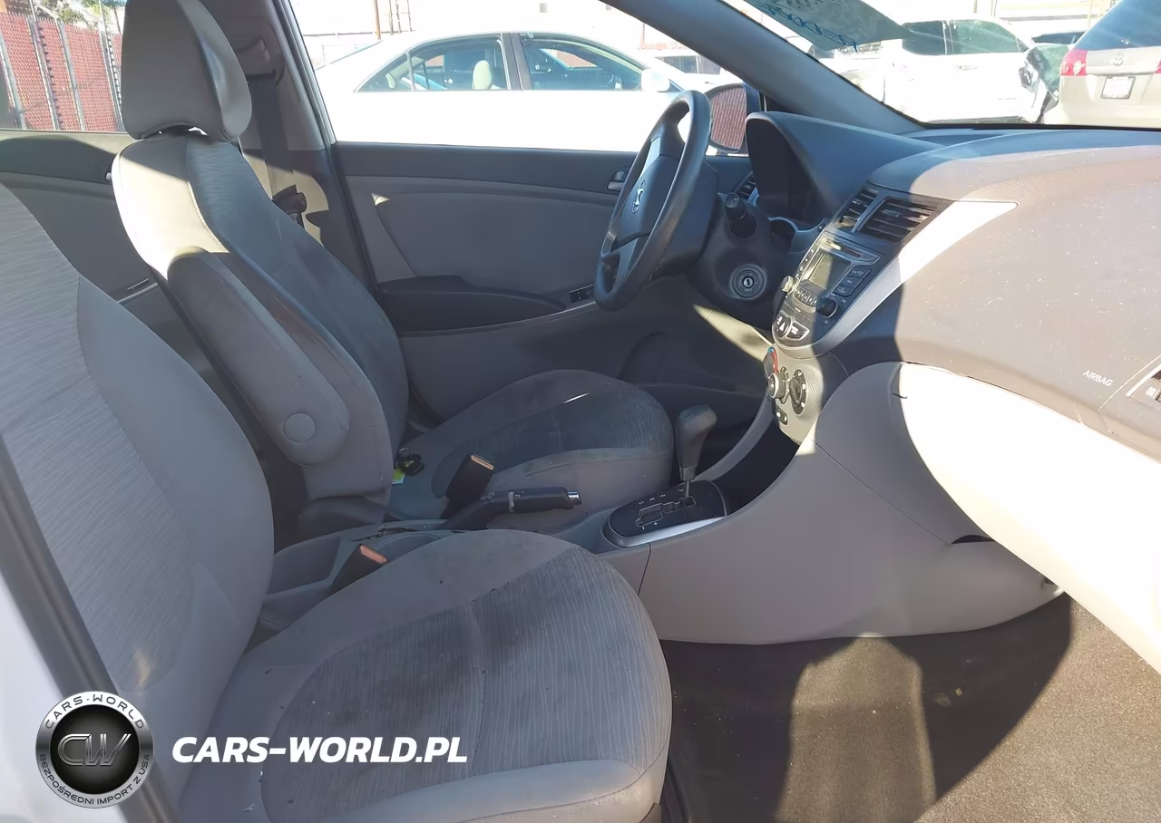 2017 Hyundai Accent Se VIN:KMHCT4AE6HU313608 - 5