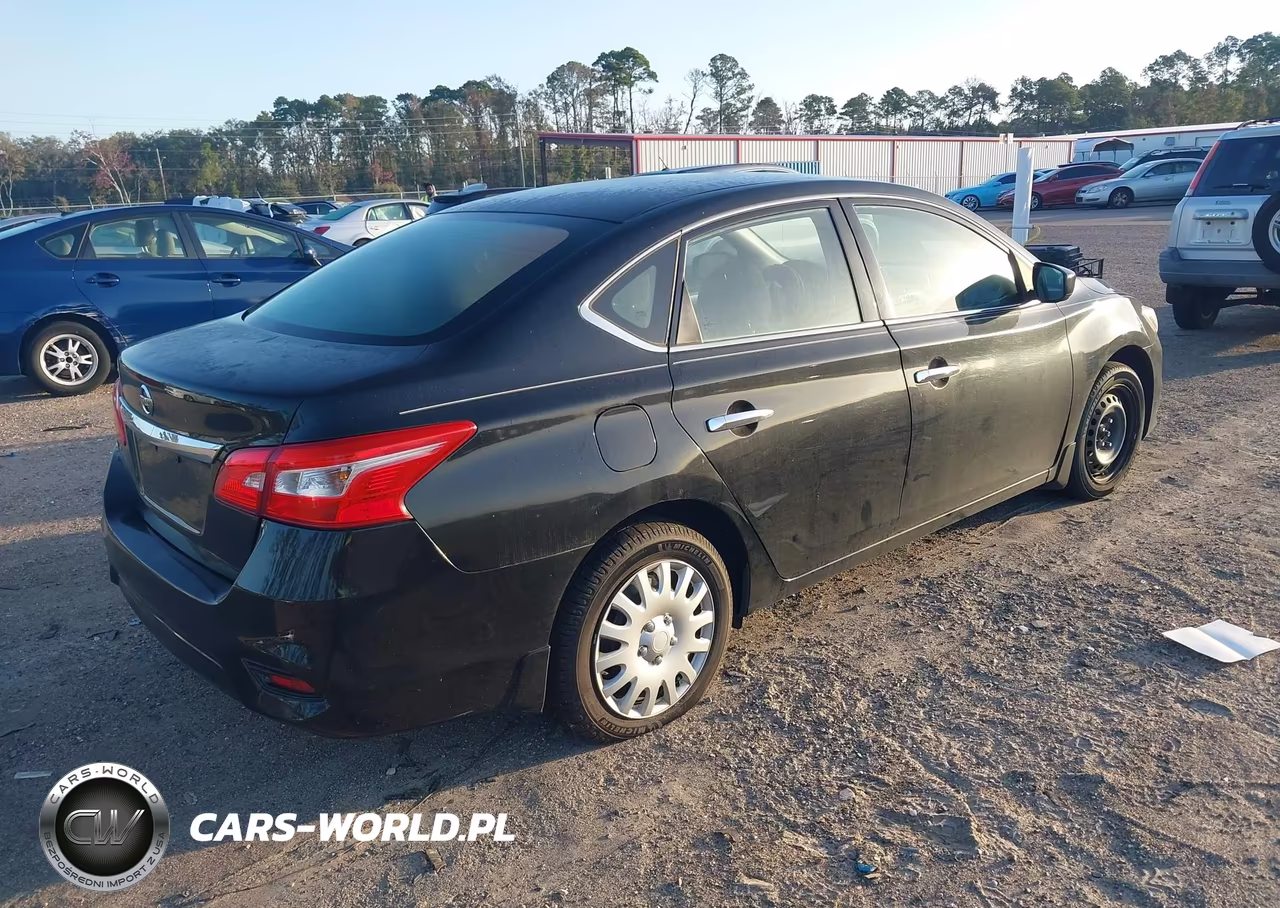 2017 Nissan Sentra S VIN:3N1AB7AP5HY299444 - 4