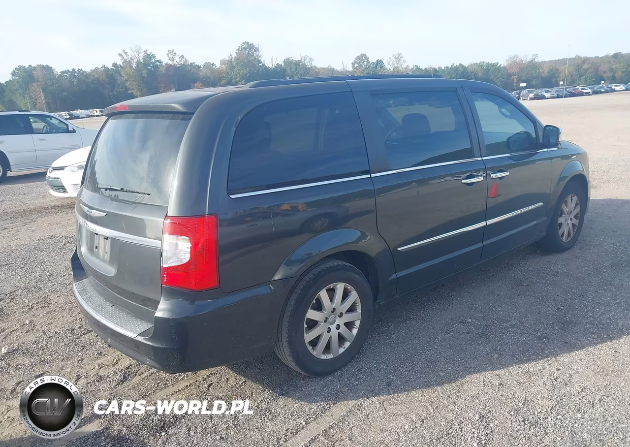 2012 Chrysler Town & Country Touring-L VIN:2C4RC1CG4CR338346 - 4