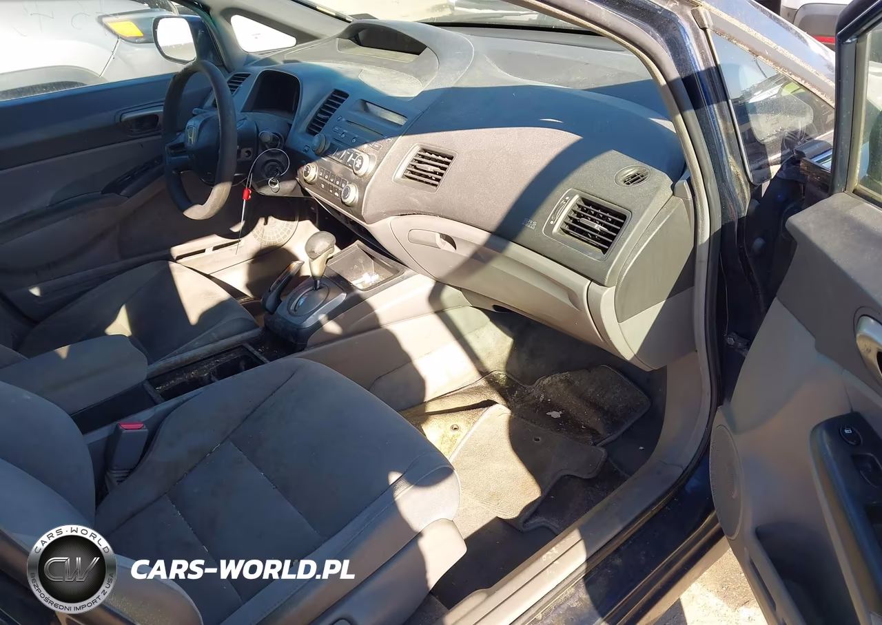 2008 Honda Civic Lx VIN:1HGFA16588L004700 - 5