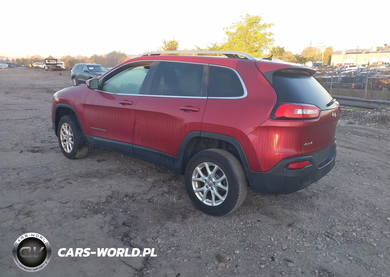 2014 Jeep Cherokee Latitude VIN:1C4PJMCS3EW290867 - 3