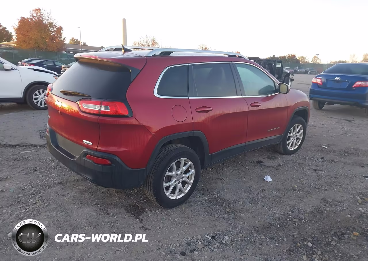 2014 Jeep Cherokee Latitude VIN:1C4PJMCS3EW290867 - 4