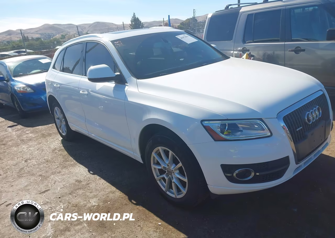 2012 Audi Q5 2.0T Premium VIN:WA1CFAFP8CA044584 - 1