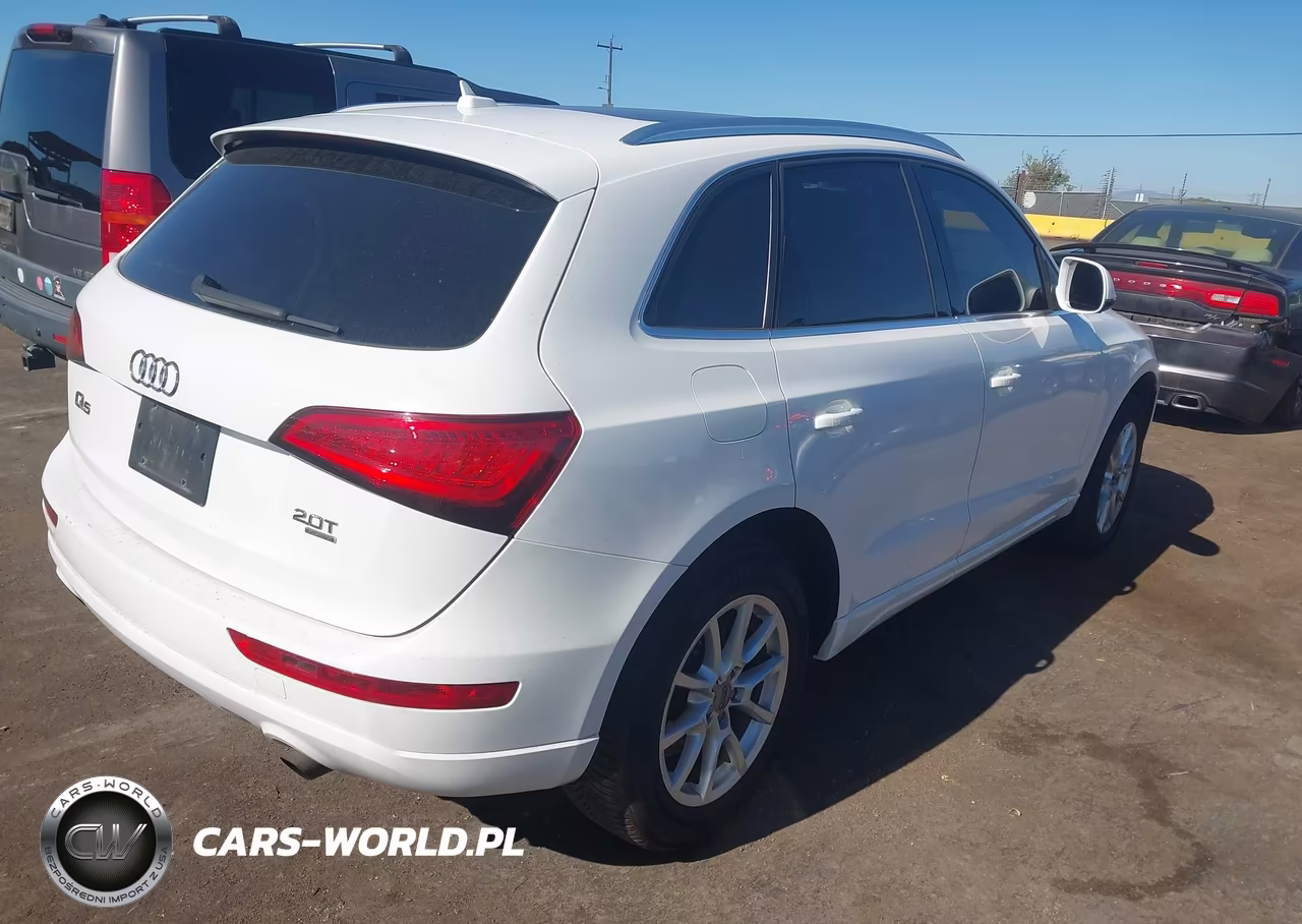 2012 Audi Q5 2.0T Premium VIN:WA1CFAFP8CA044584 - 4
