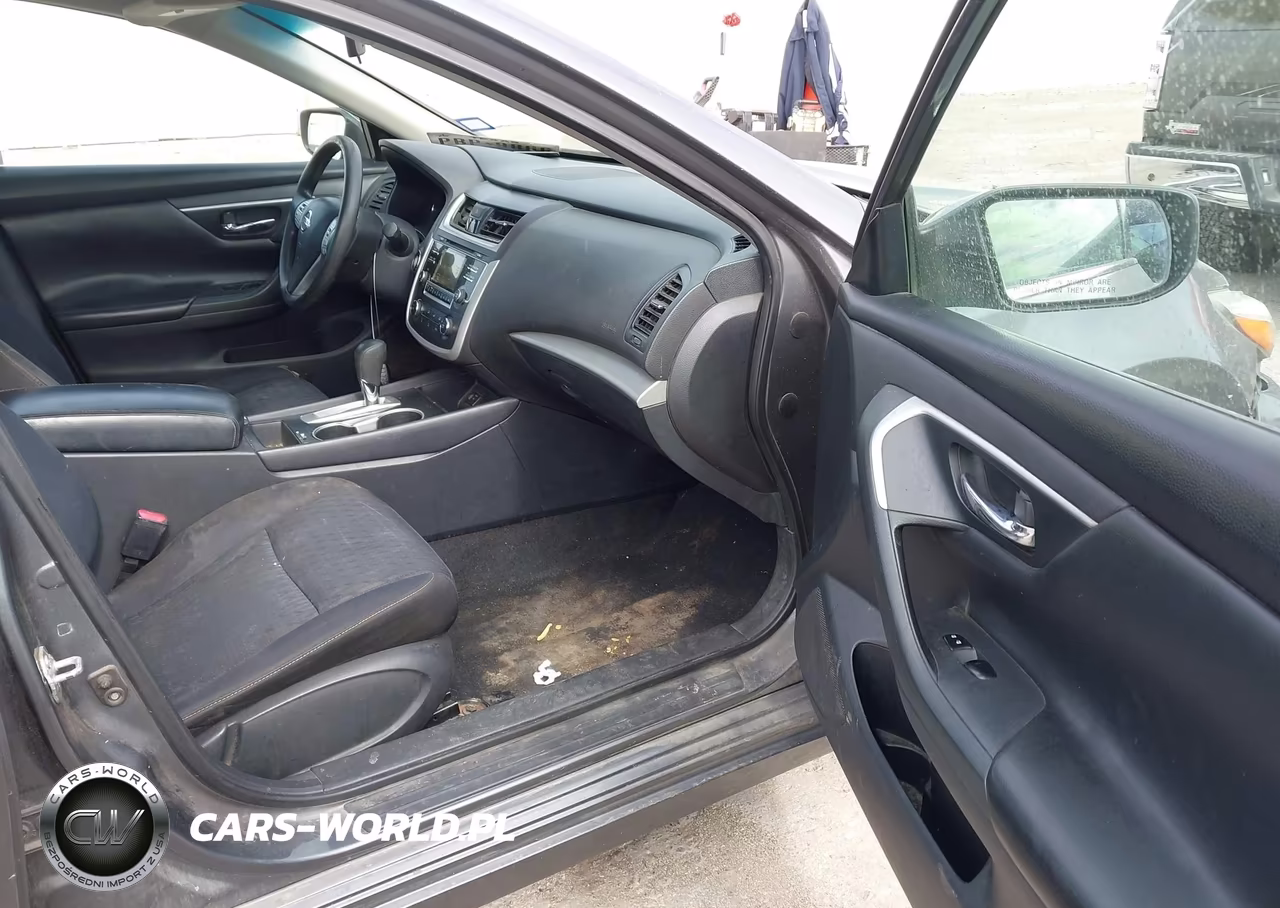 2017 Nissan Altima 2.5 S VIN:1N4AL3AP3HN344631 - 5