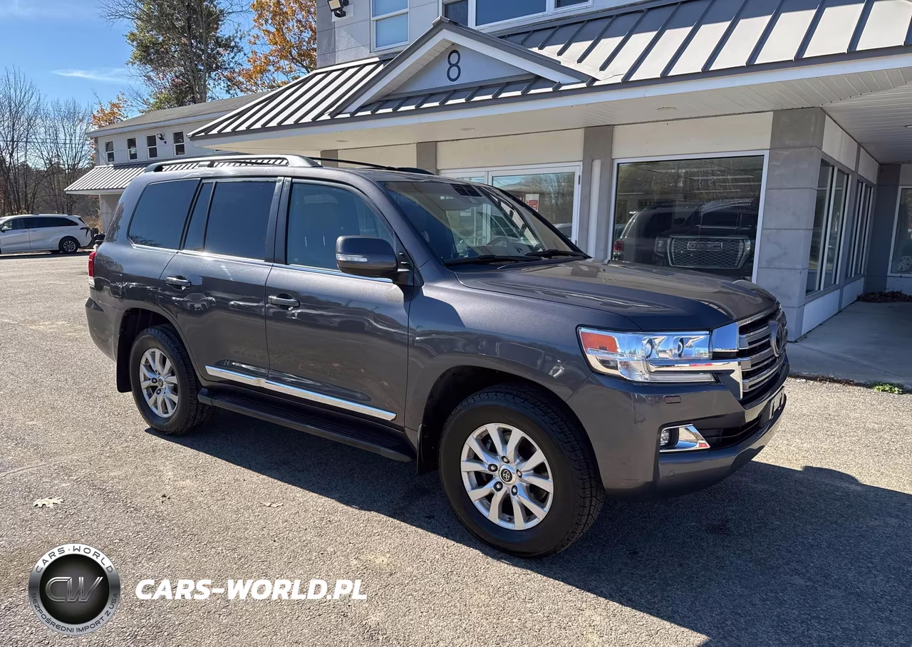 2017 Toyota Land Cruiser V8 – zdjęcie 1 z 10