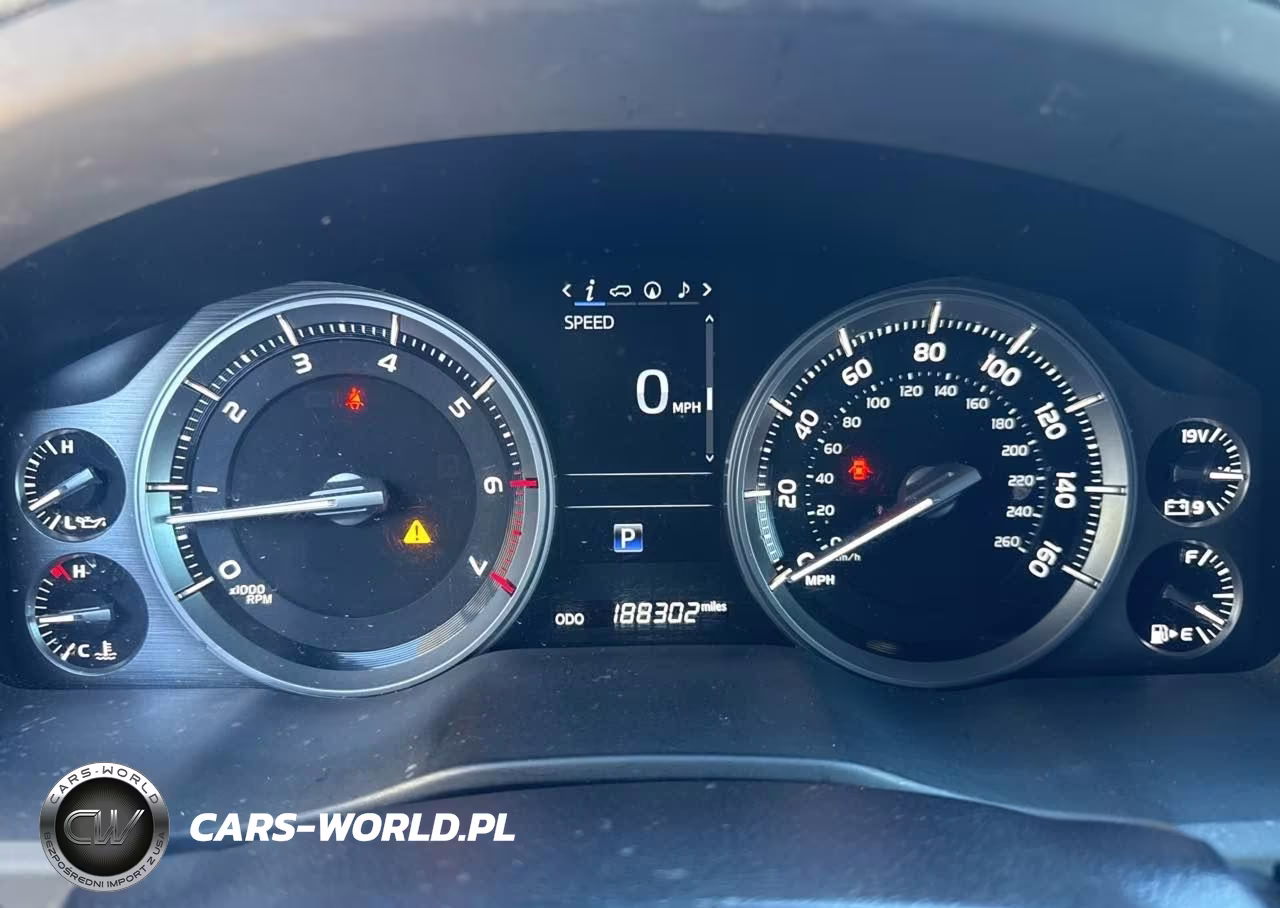 2017 Toyota Land Cruiser V8 VIN:JTMCY7AJ9H4058800 - 7