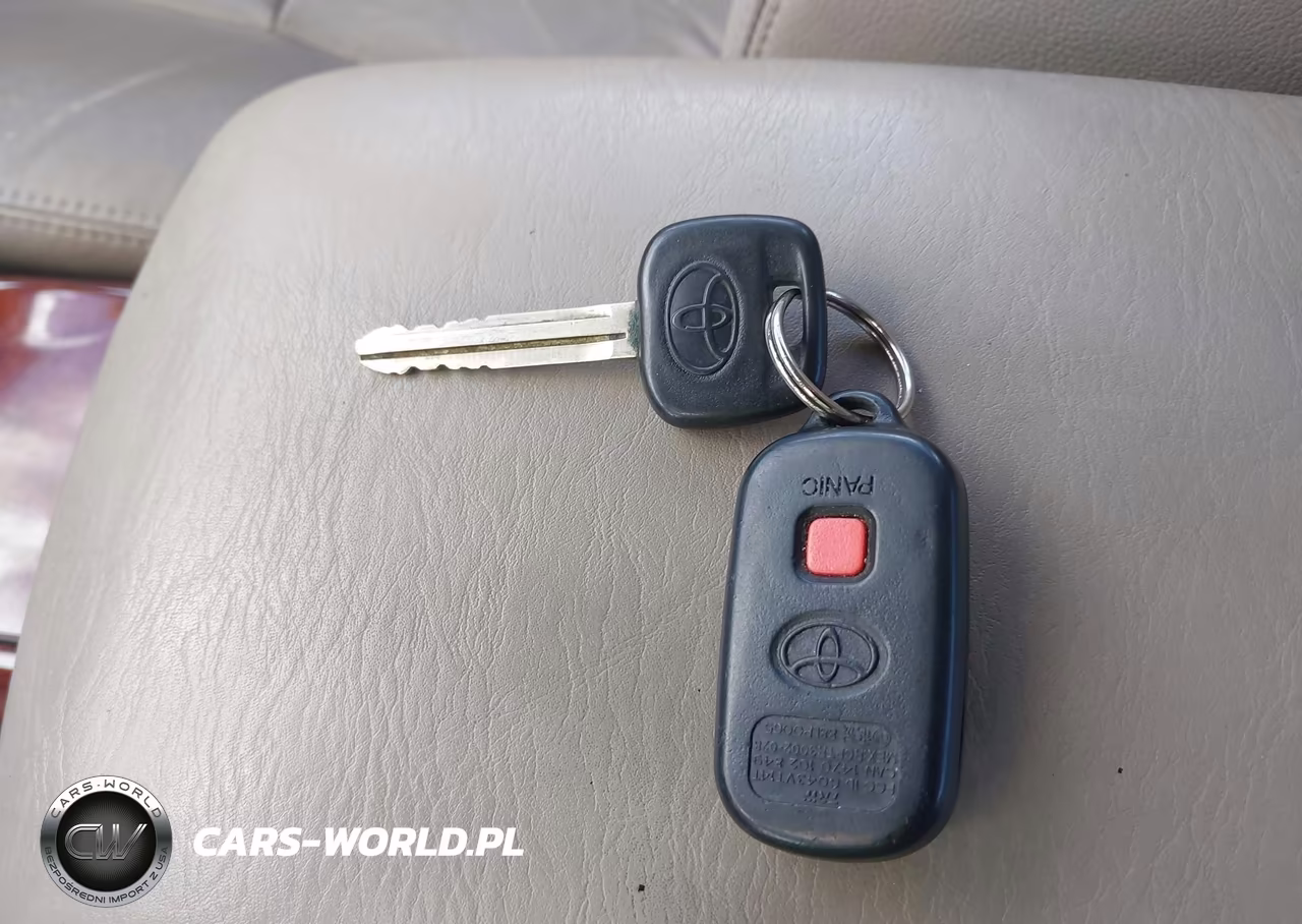 2004 Toyota Camry Le VIN:4T1BE30K54U795053 - 11