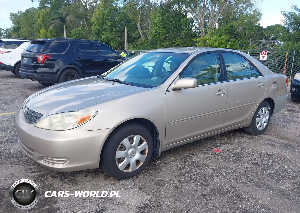 2004 Toyota Camry Le VIN:4T1BE30K54U795053 - 13