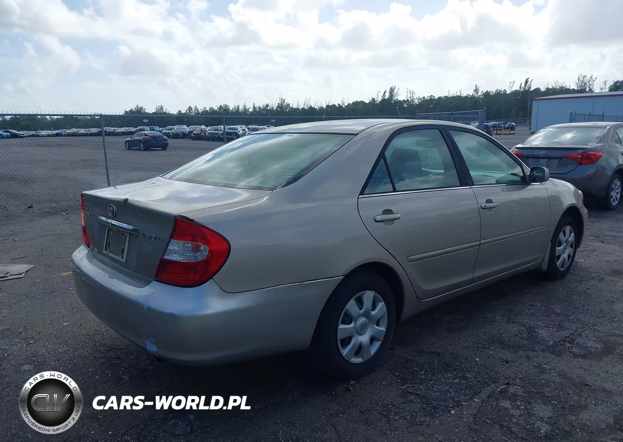 2004 Toyota Camry Le VIN:4T1BE30K54U795053 - 14