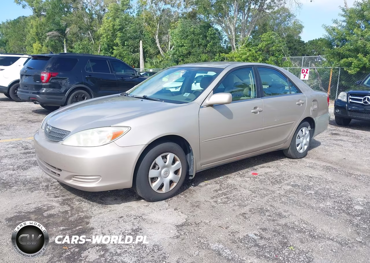 2004 Toyota Camry Le VIN:4T1BE30K54U795053 - 2