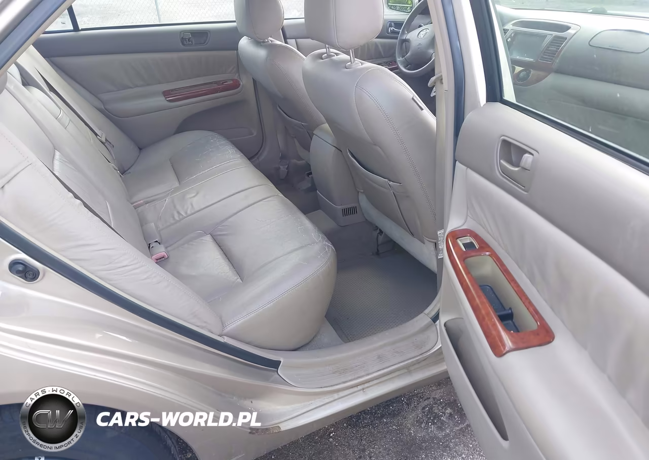 2004 Toyota Camry Le VIN:4T1BE30K54U795053 - 8