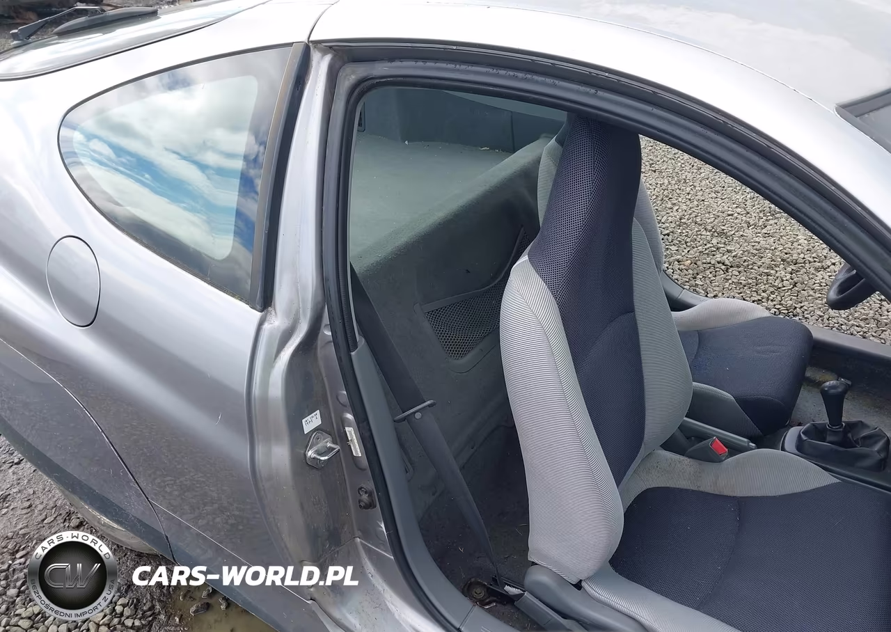 2000 Honda Insight VIN:JHMZE1372YT000999 - 8