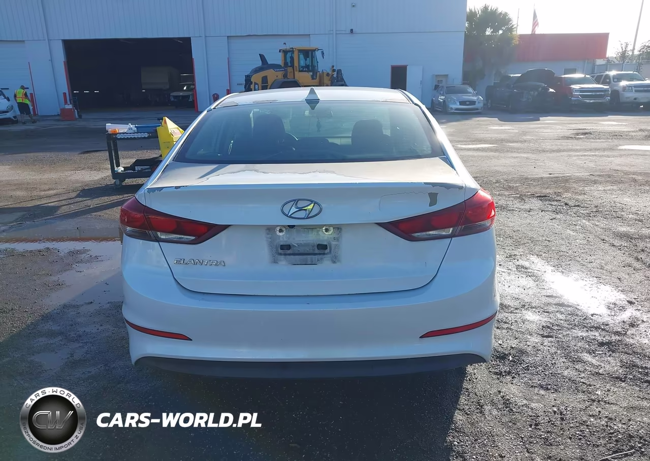 2018 Hyundai Elantra Sel VIN:5NPD84LF5JH312806 - 16