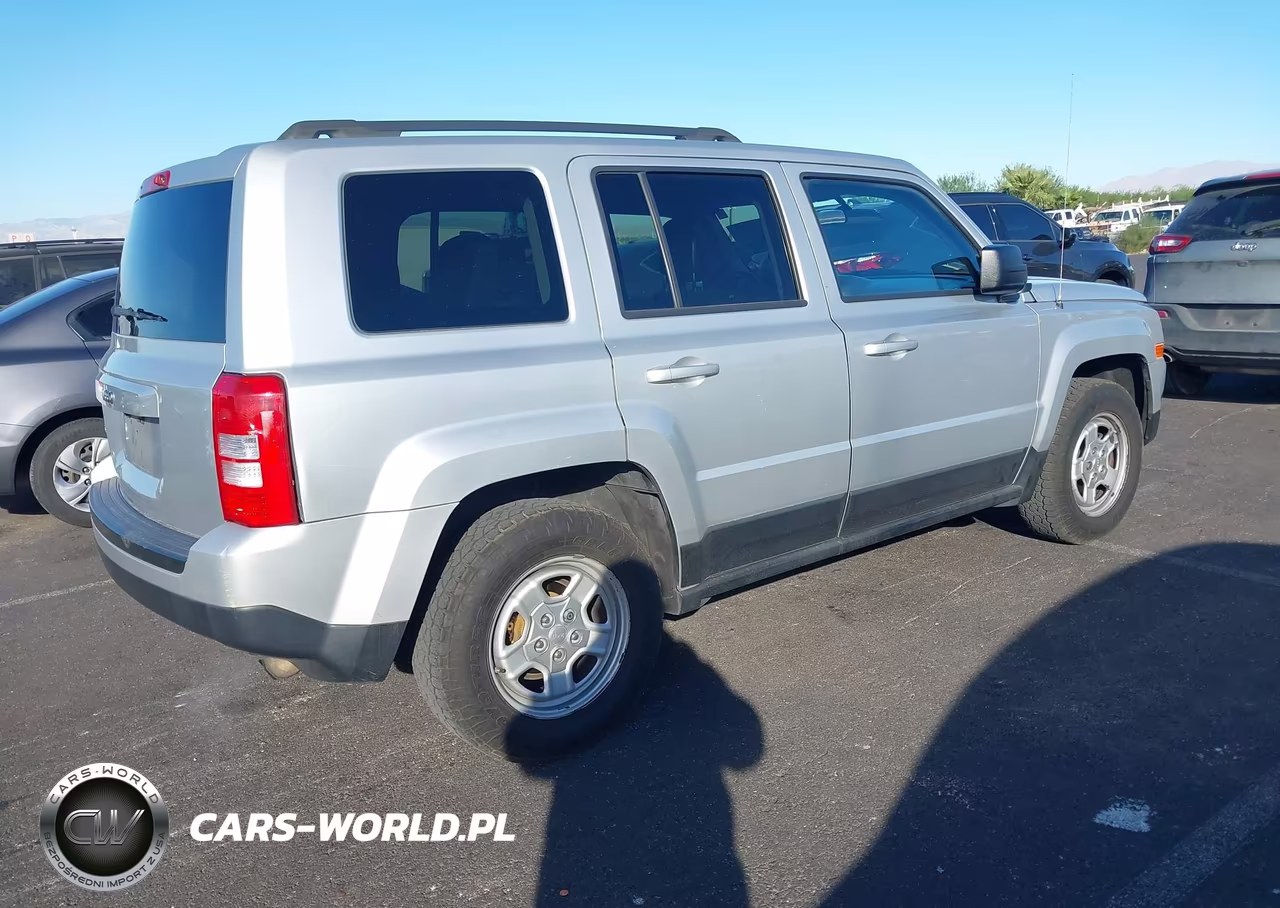 2012 Jeep Patriot Sport VIN:1C4NJRBB2CD632954 - 4