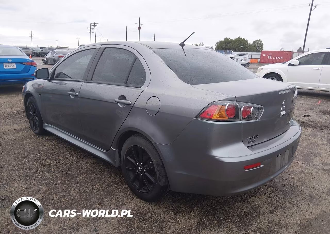 2017 Mitsubishi Lancer Le VIN:JA32U2FU7HU012040 - 3