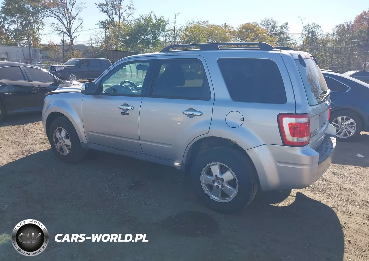 2011 Ford Escape Xlt VIN:1FMCU9D72BKB74331 - 3