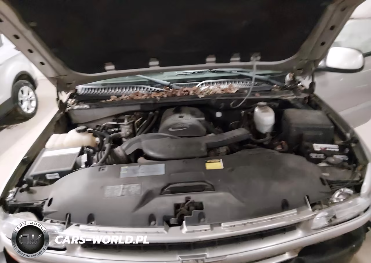 2005 Chevrolet Tahoe Z71 VIN:1GNEK13T75R272566 - 10
