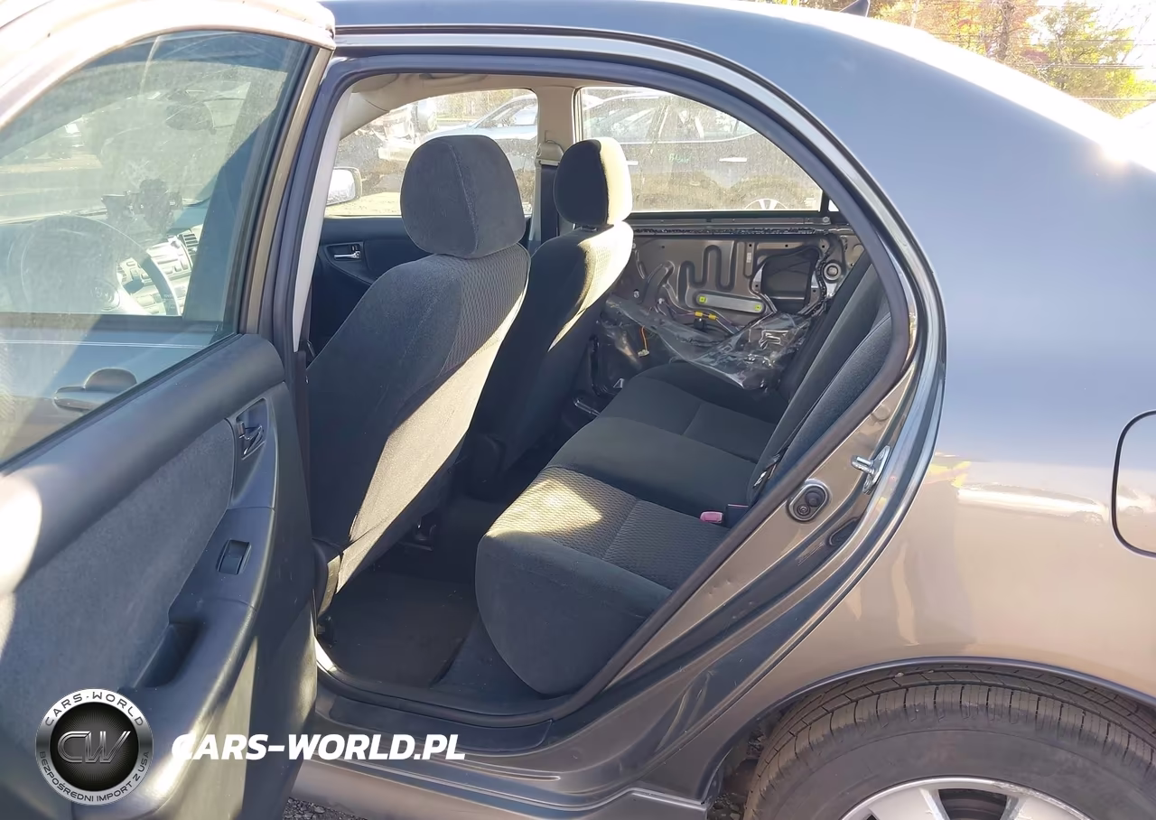 2007 Toyota Corolla S VIN:2T1BR32E27C812764 - 8