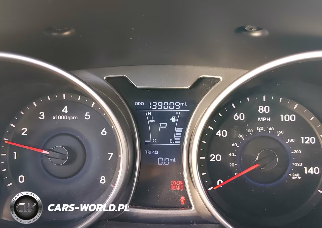 2016 Hyundai Veloster VIN:KMHTC6AD9GU287071 - 7